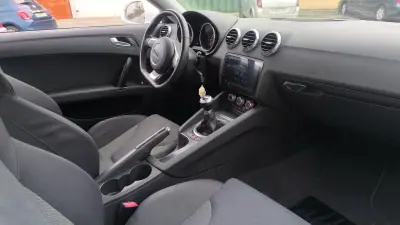 Audi TT Coupé 2011 - 12900 EUR, 170000 km - 170000km - foto 15 de 19
