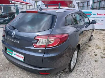 Renault Mégane Sport Tourer 2016 - 8950 EUR, 157317 km - AUTO.MOTO.pt - 157317km - foto 7 de 25