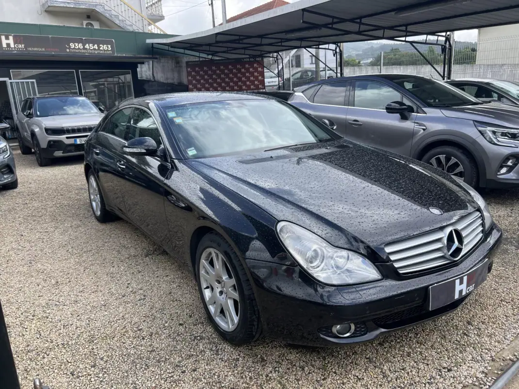 Mercedes-Benz CLS 320 2006 - 17900 EUR, 115600 km - AUTO.MOTO.pt - 115600km - foto 3 de 14