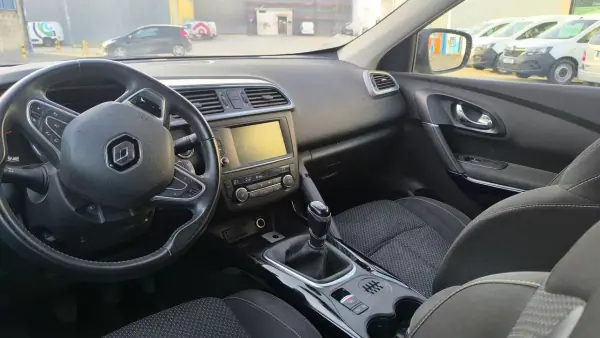 Renault Kadjar 2015 - 11900 EUR, 165000 km - AUTO.MOTO.pt - 165000km - foto 15 de 15