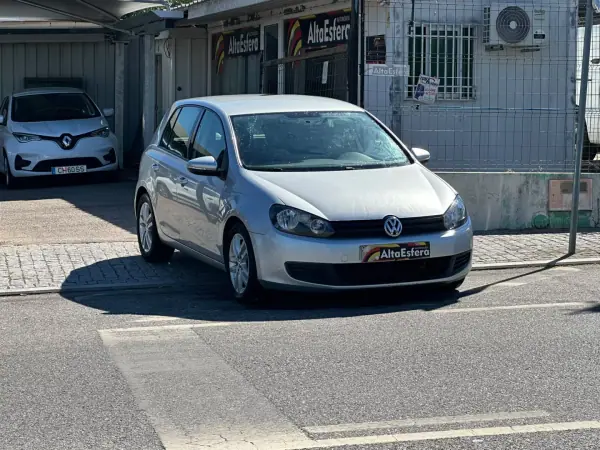 Volkswagen Golf 2009 - 10900 EUR, 161468 km - AUTO.MOTO.pt - 161468km - foto 7 de 25