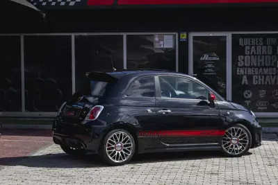 Fiat 500C 2012 - 12900 EUR, 136580 km - 136580km - foto 37 de 48