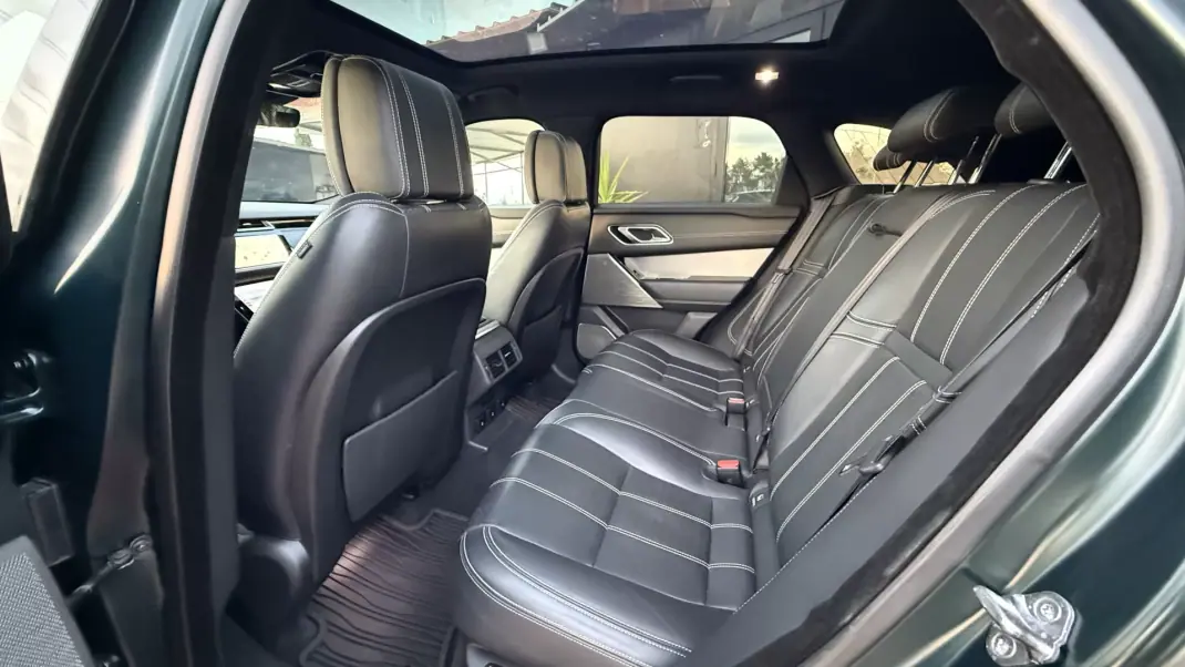 Land Rover Range Rover Velar 2021 - 63990 EUR, 70000 km - 70000km - foto 30 de 50