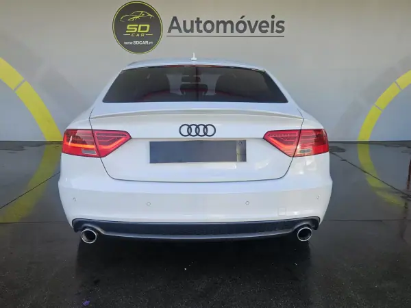 Audi A5 Sportback 2014 - 16750 EUR, 298000 km - AUTO.MOTO.pt - 298000km - foto 4 de 9