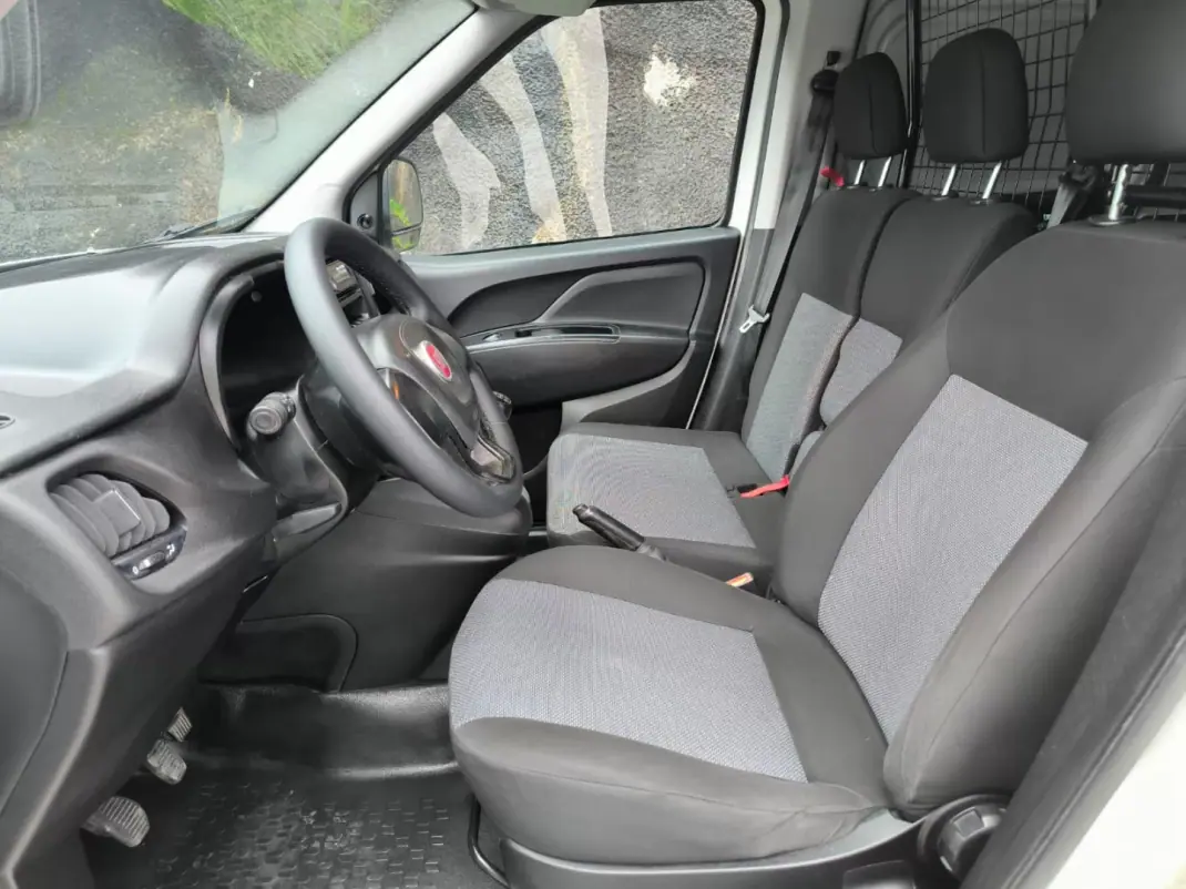 Fiat 2016 - 8000 EUR, 248000 km - AUTO.MOTO.pt - 248000km - foto 8 de 8