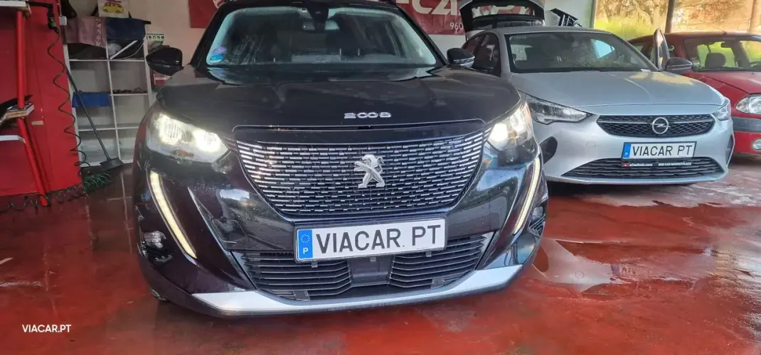 Peugeot 2008 2021 - 15500 EUR, 41314 km - AUTO.MOTO.pt - 41314km - foto 8 de 8