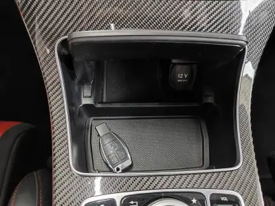 Mercedes-Benz C 63 AMG 2015 - 59500 EUR, 60000 km - AUTO.MOTO.pt - 60000km - foto 36 de 51