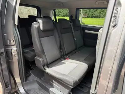 Citroën Spacetourer 2018 - 20999 EUR, 173000 km - AUTO.MOTO.pt - 173000km - foto 21 de 21