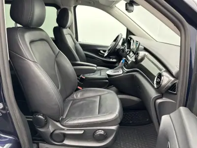 Mercedes-Benz V 250 2021 - 44999 EUR, 230022 km - AUTO.MOTO.pt - 230022km - foto 17 de 46