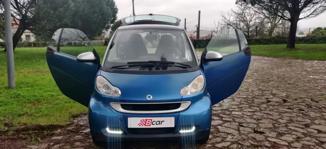 Smart Fortwo Cabrio 2010 - 6990 EUR, 155500 km - AUTO.MOTO.pt - 155500km - foto 19 de 37