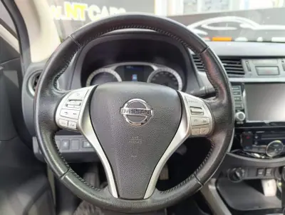Nissan Navara 2021 - 33900 EUR, 151424 km - 151424km - foto 8 de 27
