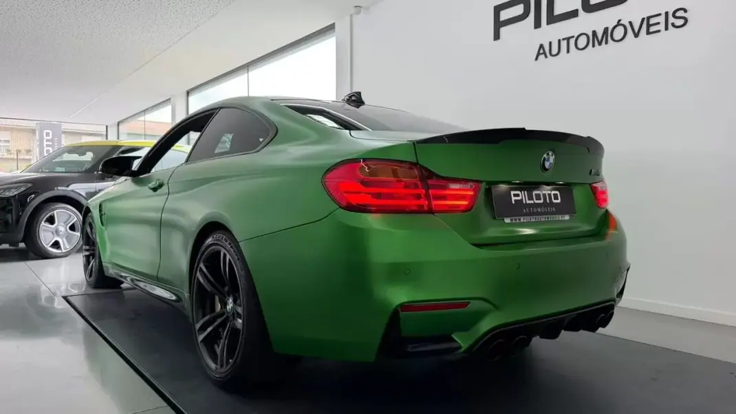 BMW M4 2015 - 59990 EUR, 79537 km - 79537km - foto 34 de 37
