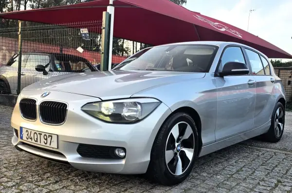 BMW 116 2012 - 10999 EUR, 280000 km - AUTO.MOTO.pt - 280000km - foto 4 de 24