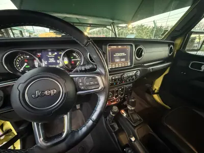 Jeep Wrangler Unlimited 2023 - 78900 EUR, 45271 km - AUTO.MOTO.pt - 45271km - foto 10 de 24