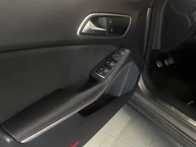 Mercedes-Benz CLA 180 2016 - 22900 EUR, 149000 km - AUTO.MOTO.pt - 149000km - foto 9 de 20