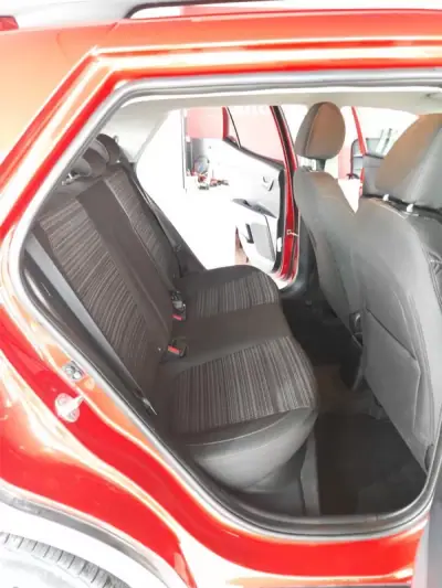 Kia Stonic 2021 - 14950 EUR, 29990 km - AUTO.MOTO.pt - 29990km - foto 17 de 33