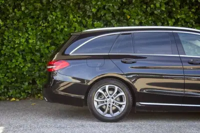 Mercedes-Benz C 220 2017 - 23900 EUR, 125000 km - AUTO.MOTO.pt - 125000km - foto 4 de 16