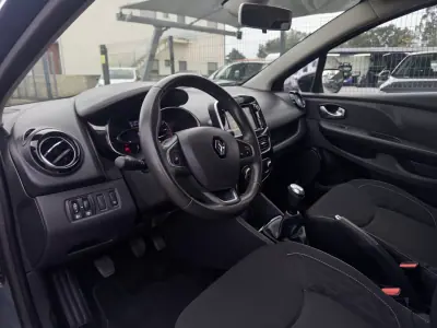 Renault Clio 2019 - 10990 EUR, 128000 km - AUTO.MOTO.pt - 128000km - foto 18 de 43