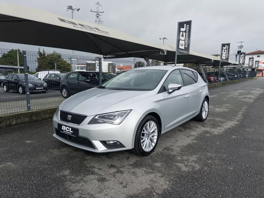 SEAT Leon 2016 - 12990 EUR, 117000 km - AUTO.MOTO.pt - 117000km - foto 2 de 26