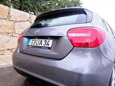 Mercedes-Benz A 180 2013 - 13900 EUR, 169500 km - AUTO.MOTO.pt - 169500km - foto 4 de 13