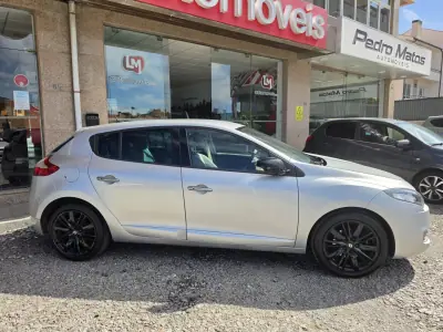 Renault Mégane 2013 - 7850 EUR, 145000 km - foto 3 de 19