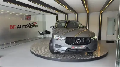 Volvo XC 60 2018 - 23500 EUR, 242396 km - AUTO.MOTO.pt - 242396km - foto 11 de 55