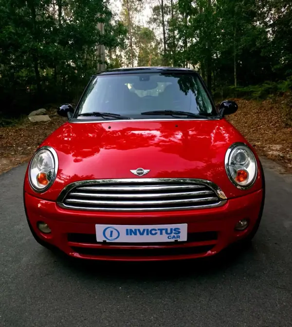 MINI 3 Portas 2010 - 8990 EUR, 186000 km - AUTO.MOTO.pt - 186000km - foto 4 de 26