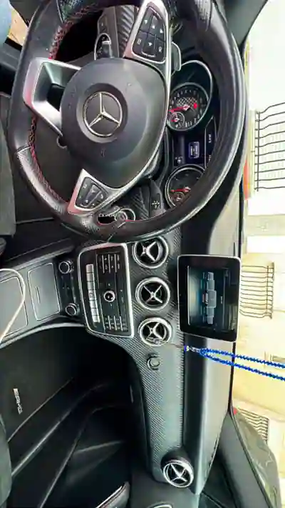 Mercedes-Benz A 180 2016 - 14900 EUR, 170310 km - AUTO.MOTO.pt - 170310km - foto 12 de 27