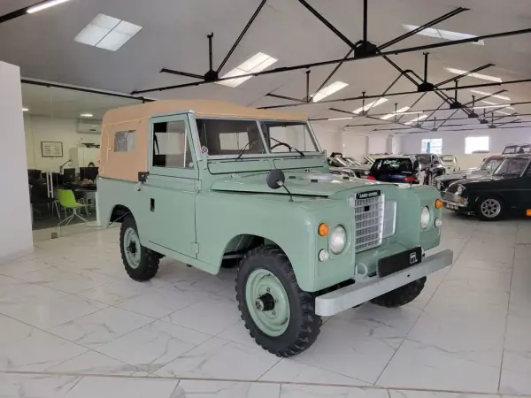 Land Rover Serie III 1973 - 35000 EUR, 87484 km - AUTO.MOTO.pt - 87484km - foto 3 de 47