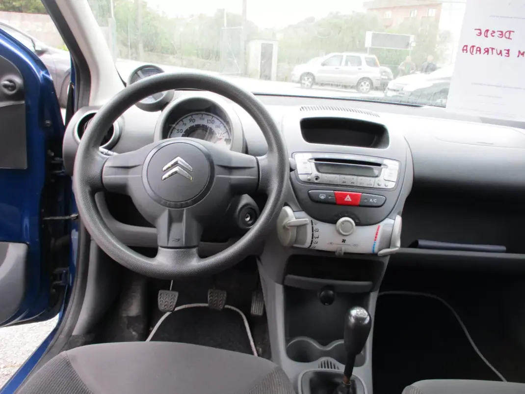 Citroën C1 2007 - 4500 EUR, 179000 km - AUTO.MOTO.pt - 179000km - foto 9 de 11