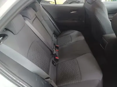 Toyota Corolla 2019 - 18390 EUR, 81211 km - AUTO.MOTO.pt - 81211km - foto 23 de 33