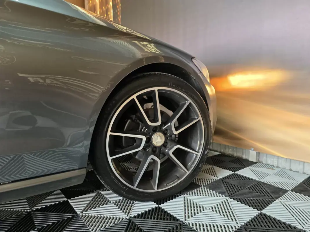 Mercedes-Benz C 180 2016 - 24250 EUR, 107000 km - AUTO.MOTO.pt - 107000km - foto 12 de 14