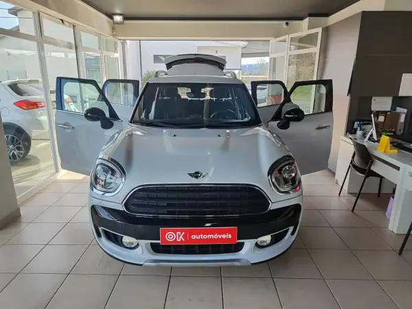 MINI Countryman 2018 - 19990 EUR, 84000 km - AUTO.MOTO.pt - 84000km - foto 17 de 37