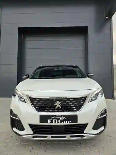 Peugeot 3008 2018 - 22290 EUR, 95000 km - AUTO.MOTO.pt - 95000km - foto 2 de 10