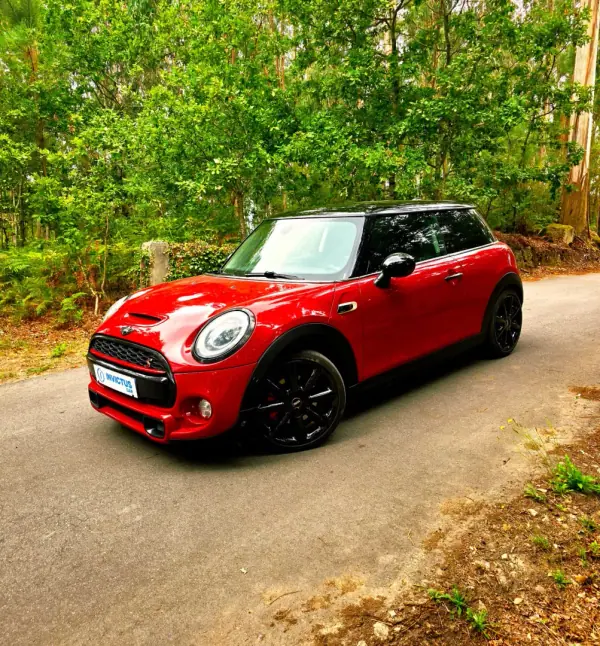 MINI 3 Portas 2015 - 15990 EUR, 138000 km - 138000km - foto 4 de 39