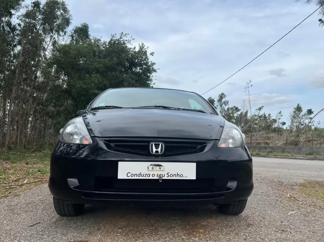 Honda Jazz 2003 - 4750 EUR, 263508 km - AUTO.MOTO.pt - 263508km - foto 19 de 29