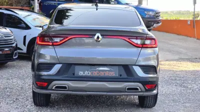 Renault Arkana 2022 - 18950 EUR, 74150 km - AUTO.MOTO.pt - 74150km - foto 10 de 22