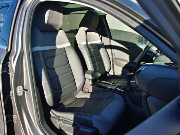 Citroën C4 2023 - 20900 EUR, 17652 km - AUTO.MOTO.pt - 17652km - foto 16 de 33