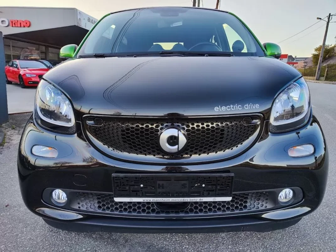 Smart ForFour 2017 - 13500 EUR, 44000 km - AUTO.MOTO.pt - 44000km - foto 14 de 46