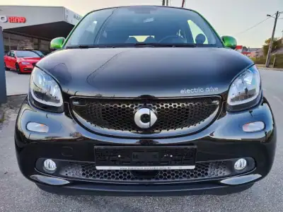 Smart ForFour 2017 - 13500 EUR, 44000 km - AUTO.MOTO.pt - 44000km - foto 14 de 46