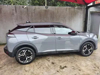 Peugeot 2008 2023 - 22999 EUR, 119000 km - AUTO.MOTO.pt - 119000km - foto 4 de 21