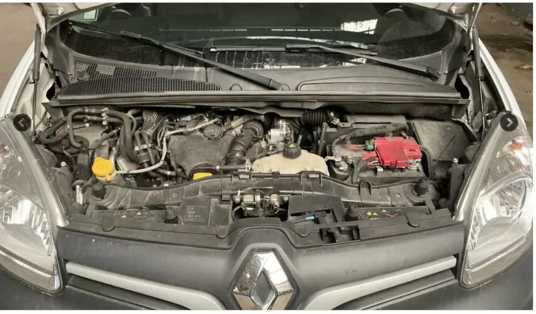 Renault Kangoo 2021 - 13500 EUR, 114002 km - AUTO.MOTO.pt - 114002km - foto 12 de 12