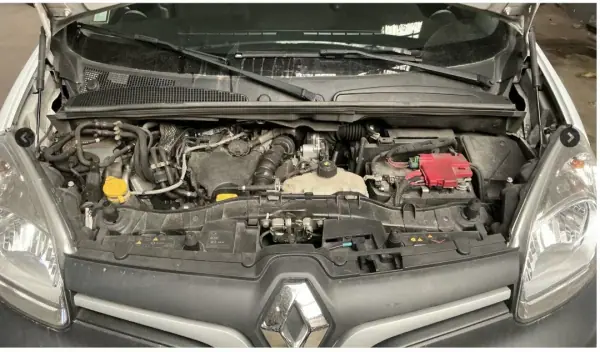 Renault Kangoo 2021 - 13500 EUR, 114002 km - AUTO.MOTO.pt - 114002km - foto 12 de 12