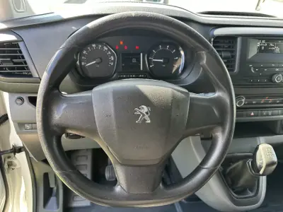 Peugeot Expert 2018 - 14900 EUR, 170000 km - 170000km - foto 26 de 45