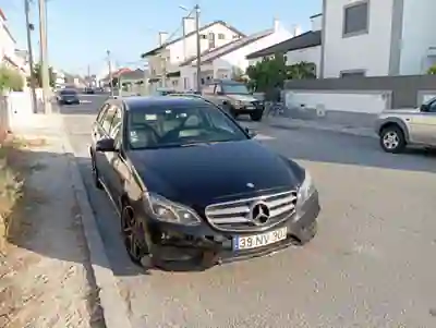 Mercedes-Benz E 300 2013 - 14500 EUR, 193000 km - 193000km - foto 6 de 6