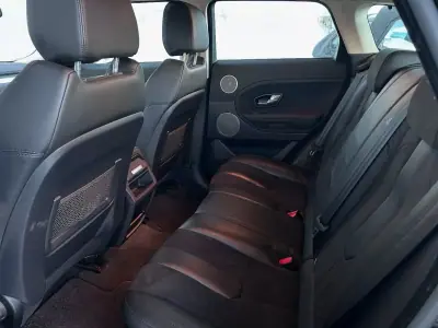 Land Rover Range Rover Evoque 2015 - 22490 EUR, 199000 km - AUTO.MOTO.pt - 199000km - foto 16 de 19