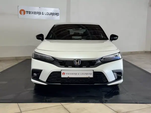 Honda Civic 2025 - 43000 EUR, 65 km - AUTO.MOTO.pt - 65km - foto 2 de 26