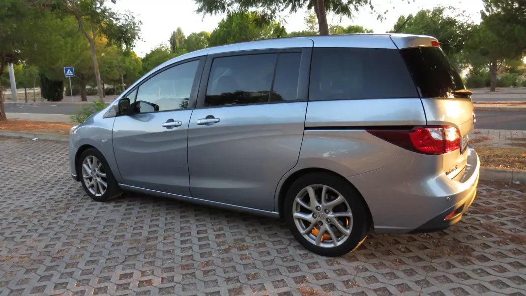 Mazda 5 2011 - 11600 EUR, 162000 km - 162000km - foto 6 de 21