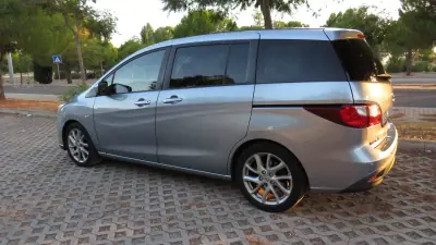 Mazda 5 2011 - 11600 EUR, 162000 km - 162000km - foto 6 de 21