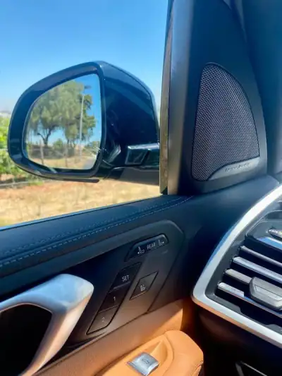 BMW X7 2021 - 84900 EUR, 69000 km - AUTO.MOTO.pt - 69000km - foto 39 de 49